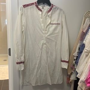 Jcrew white cotton button down with red stitched embroidery